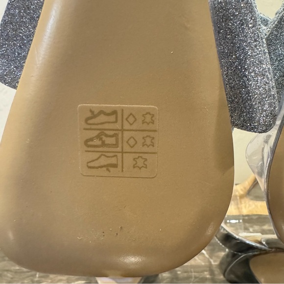 NEW Nalebe Dimante Metallic Cinderella Pumps - Picture 13 of 14